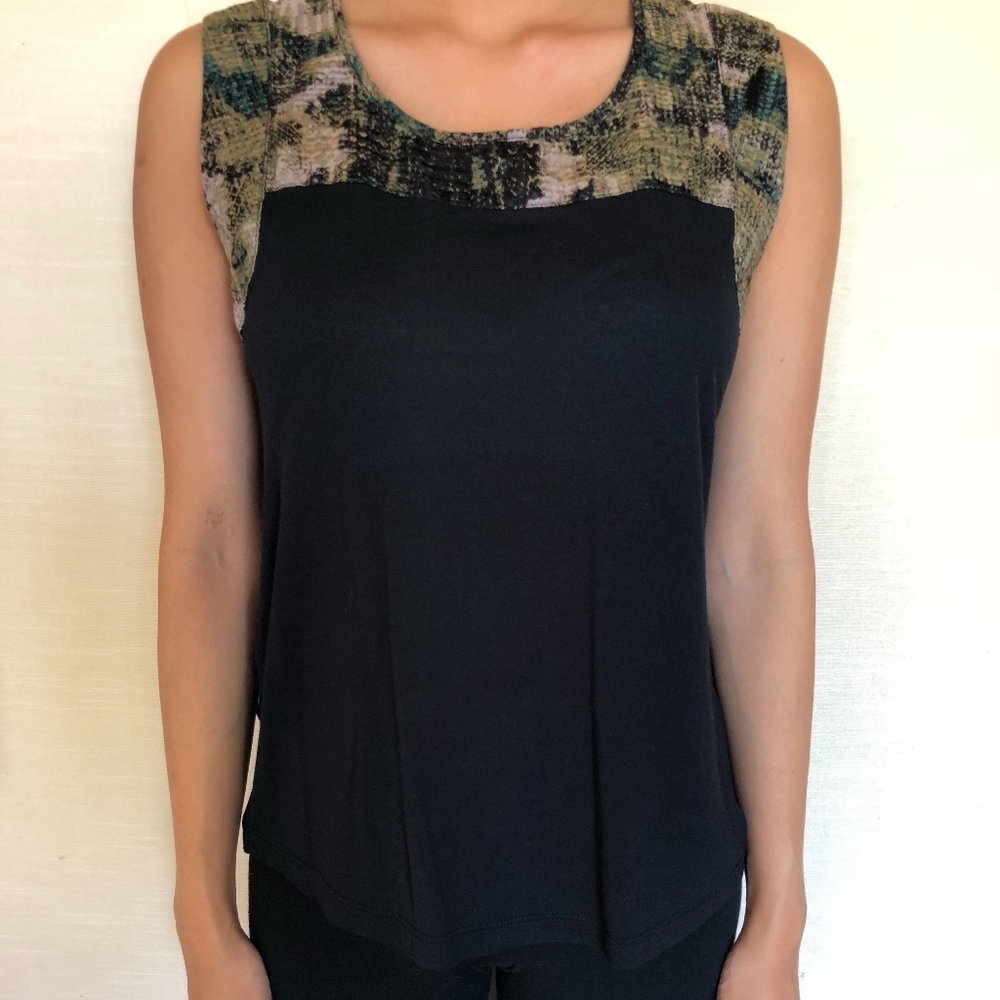 Scoop Neck Tank Top